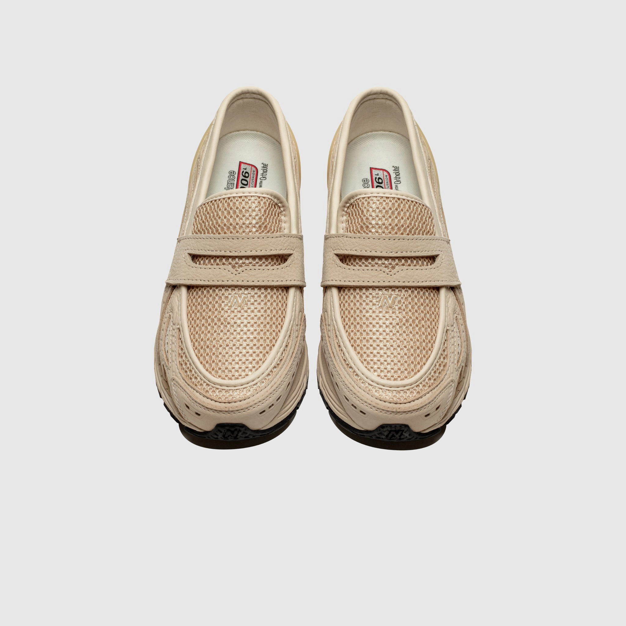 U1906LNU "BISQUE" Temperature Regulating Fabrics Stitched Detailing