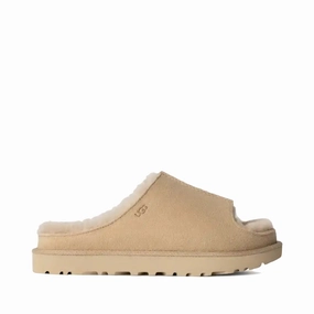 Versatile Design SmoothSole Ugg Women's Greenport Slide in Sand
