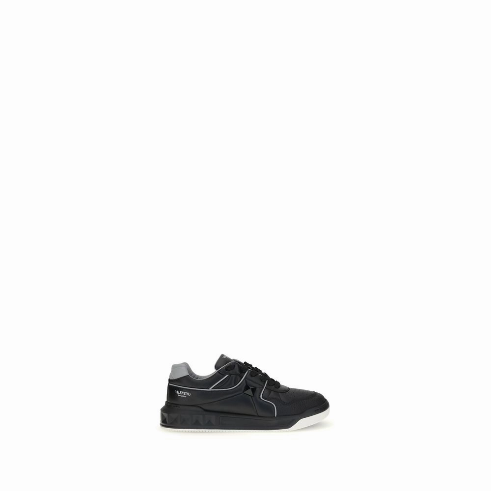 evening run shoes running in a gorge area shoes Valentino Garavani One Stud Low-Top Men's Sneakers