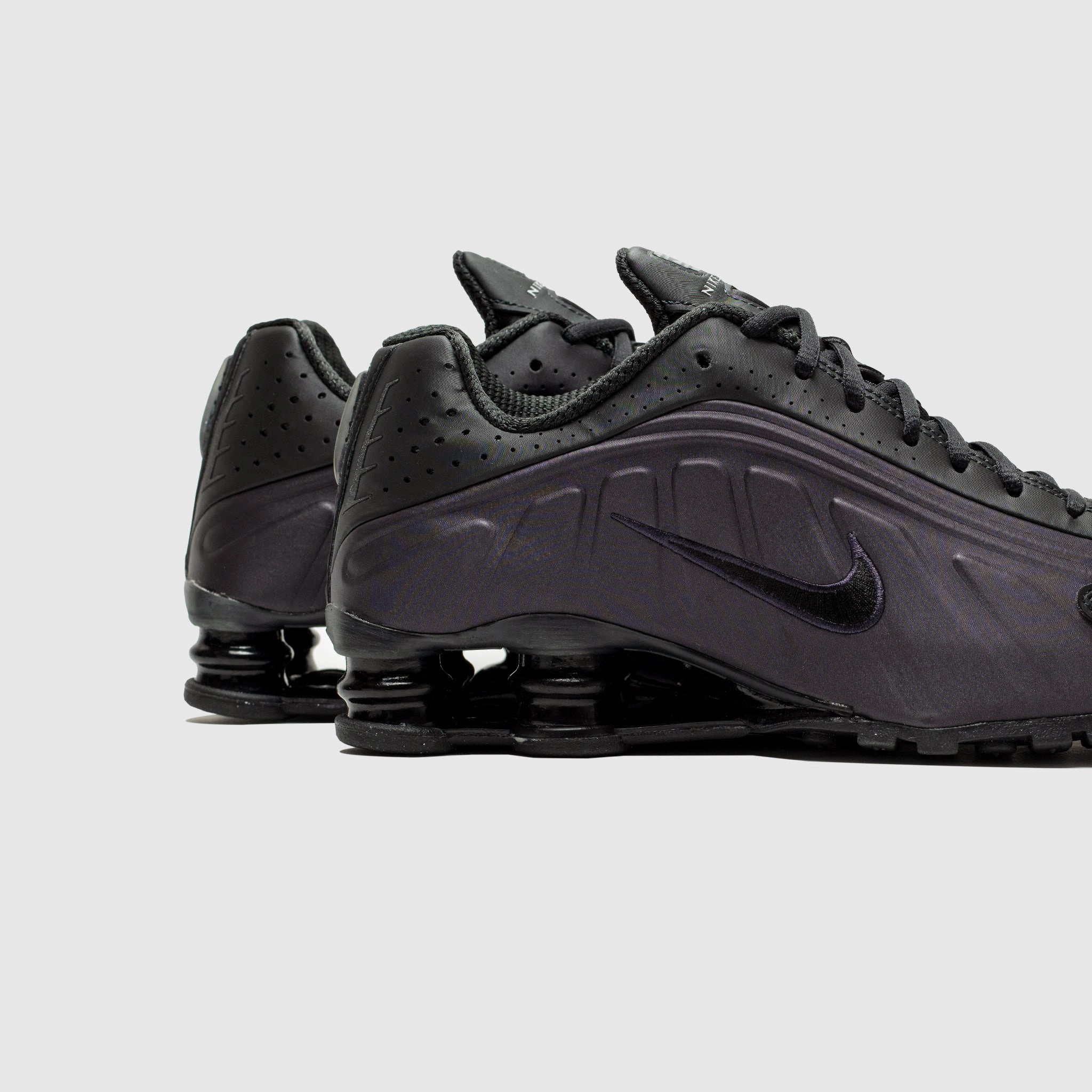 SHOX R4 "CAVE PURPLE" Cushioned Choice