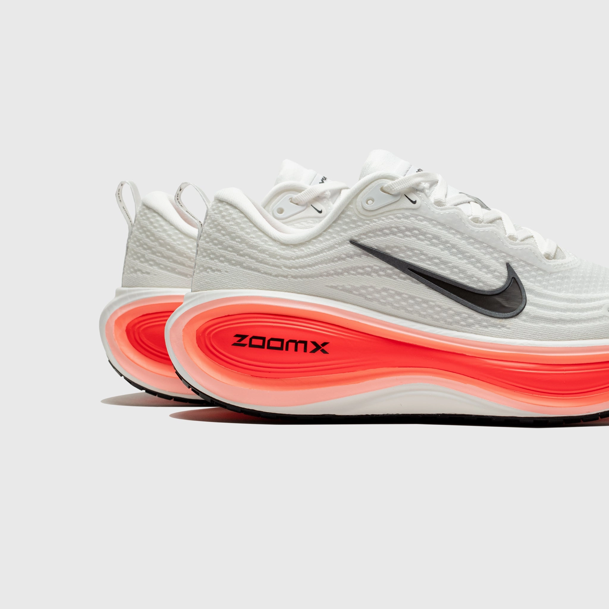 Foot Freedom VOMERO PLUS "BRIGHT CRIMSON"