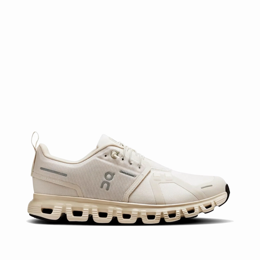 Cloud Feel On Women's Cloud 6 Waterproof Sneaker in Pearl/Cream