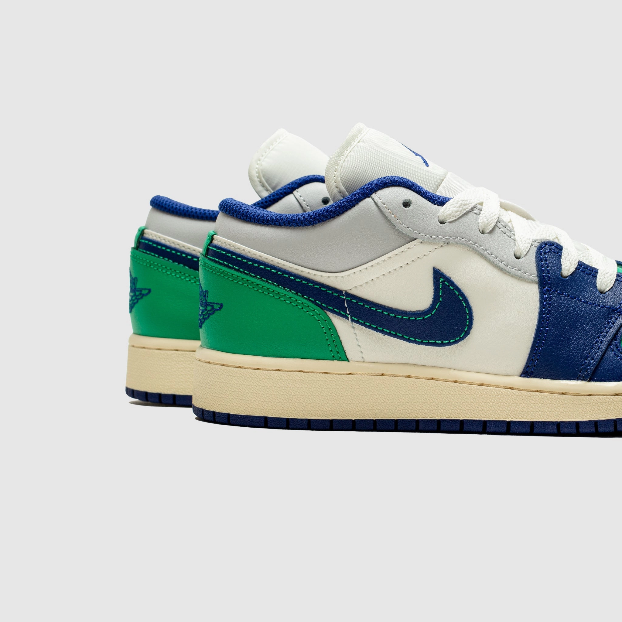 AIR JORDAN 1 LOW (GS) "DEEP ROYAL BLUE" Eco Friendly