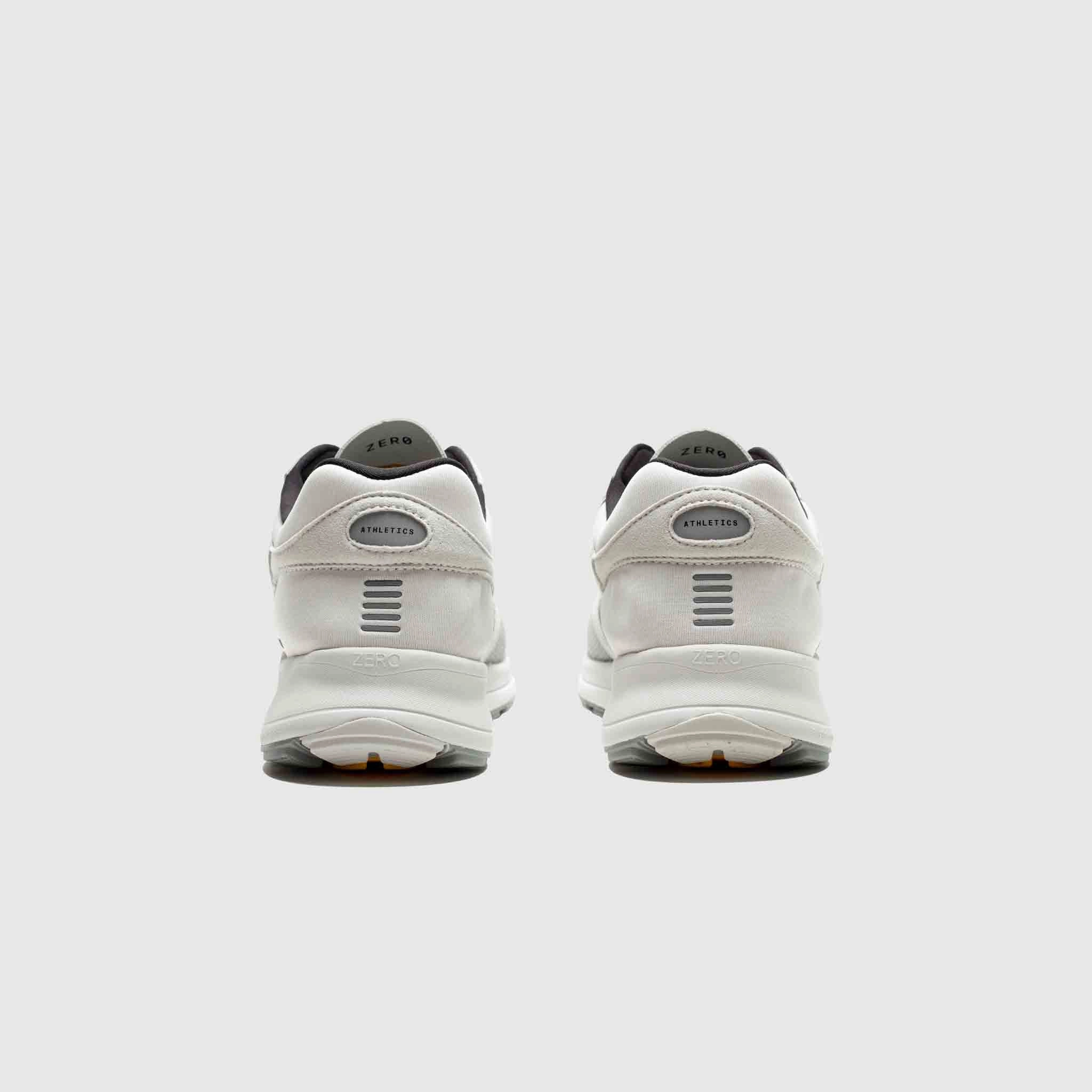 ZERO v1 Contrasting Colors Timeless lining