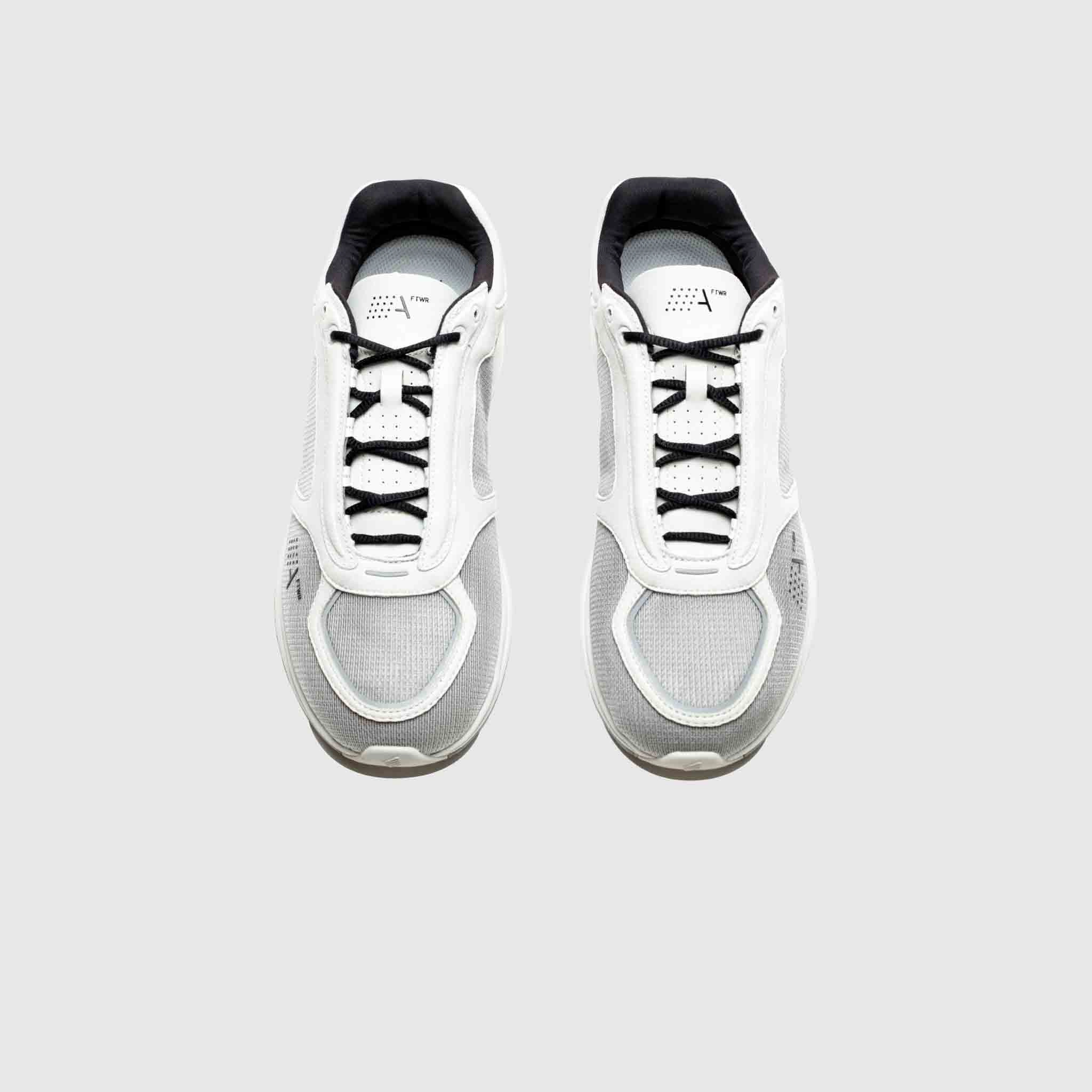 ZERO v1 SyntheticLeather Dynamic Feel